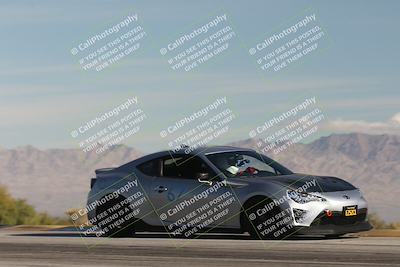 media/Jan-04-2026-SCCA SD (Sun) [[defc442887]]/3-Intermediate 2 group/Session 1 Turn 9/